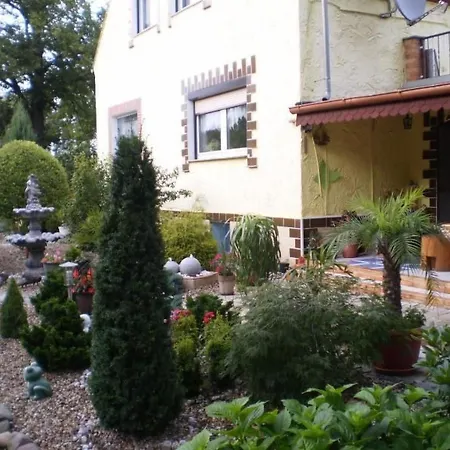 Gemuetliche Mit Terrasse By Interhome *