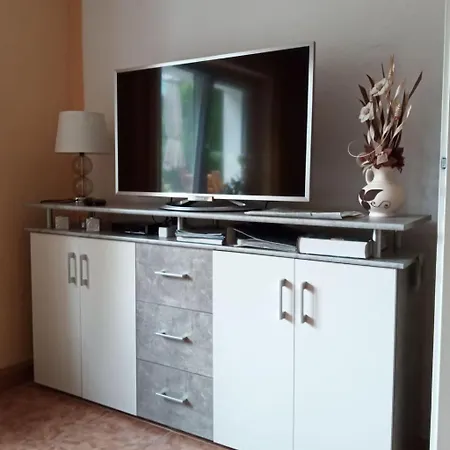 Gemuetliche Mit Terrasse By Interhome Apartment Herzberg (Elster)