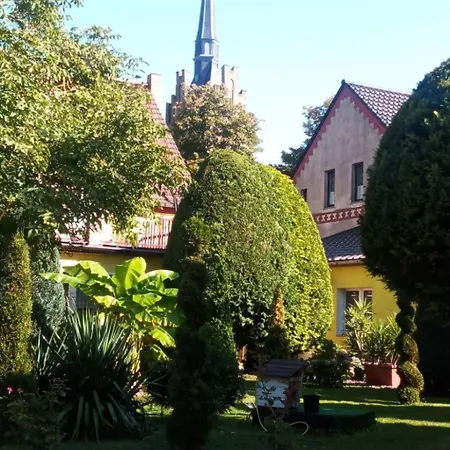 Gemuetliche Mit Terrasse By Interhome *